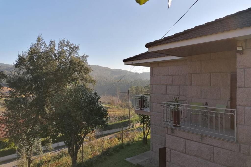 Villa Refugio Do Seixoso à Castelbuono Extérieur photo