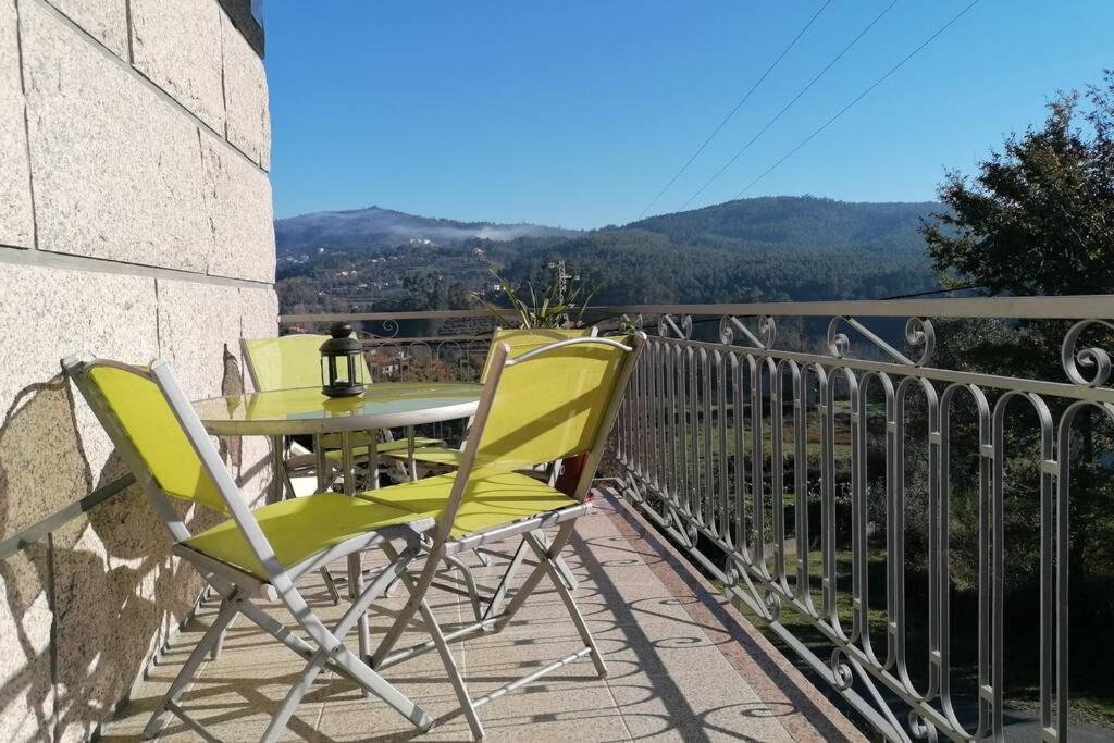 Villa Refugio Do Seixoso à Castelbuono Extérieur photo