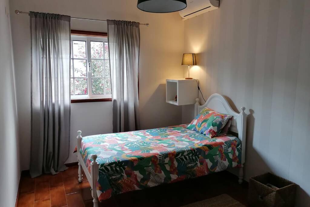 Villa Refugio Do Seixoso à Castelbuono Extérieur photo