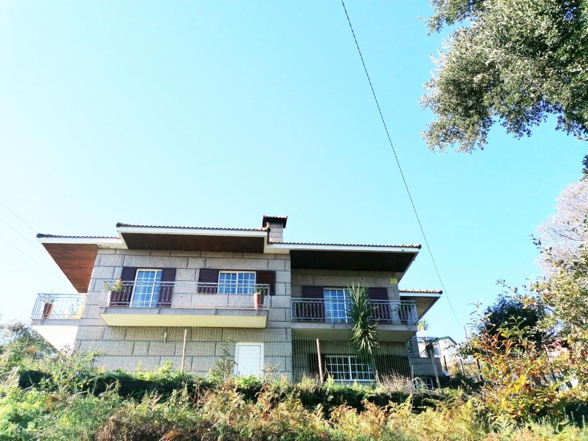 Villa Refugio Do Seixoso à Castelbuono Extérieur photo